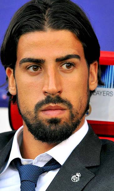 Arsenal faces stiff competition from rivals United for Khedira